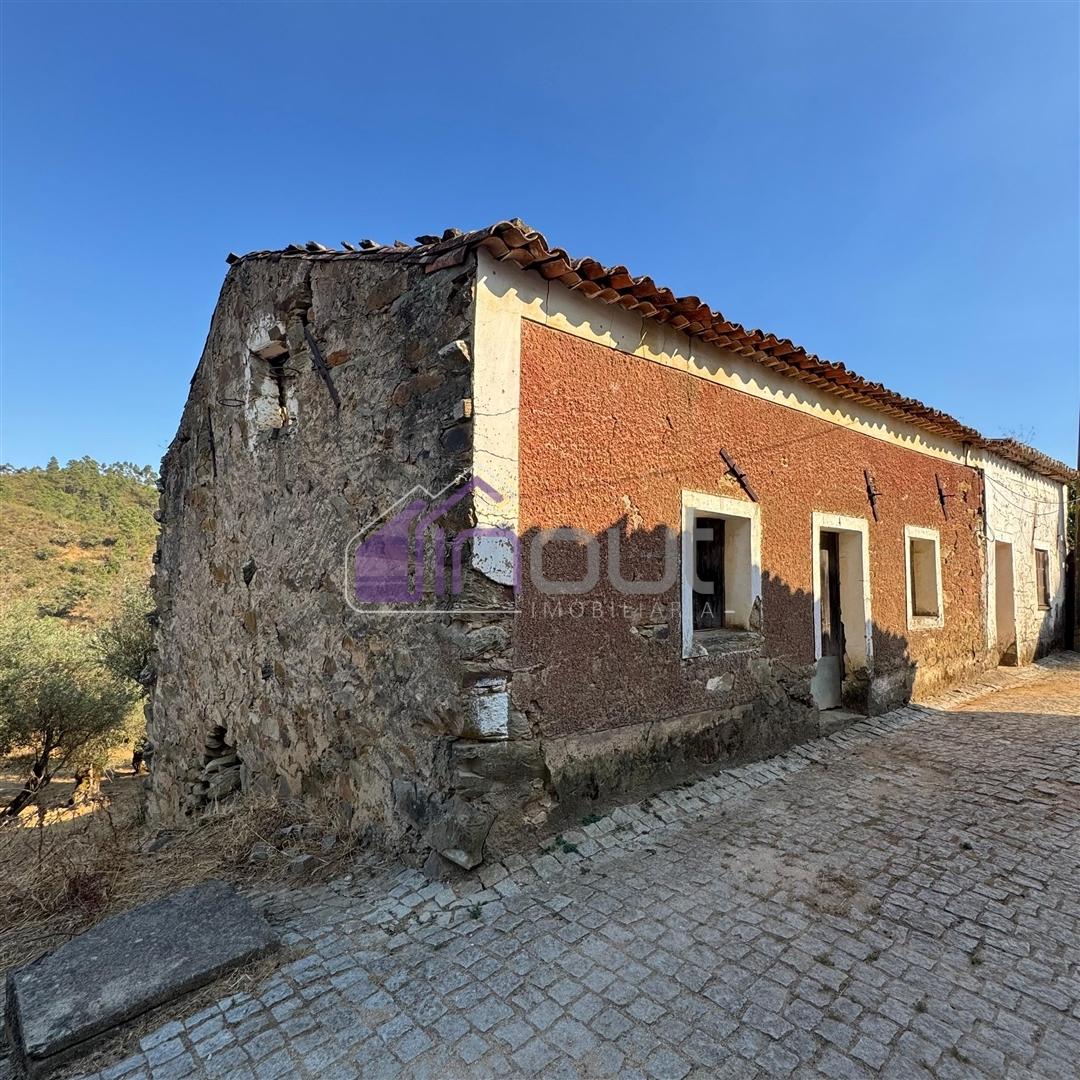 Moradia T4 Venda em Fratel,Vila Velha de Ródão