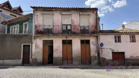 Moradia em Banda  Venda em Pinhel,Pinhel