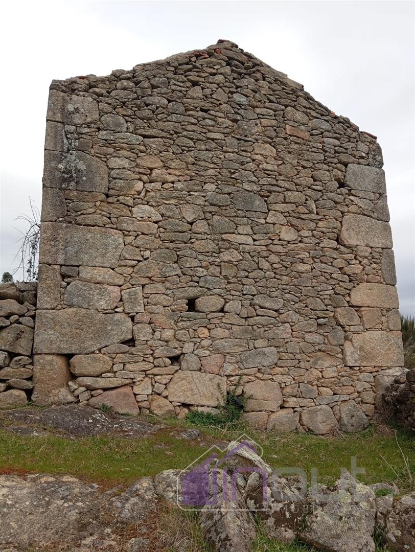 Quinta do Sobreiro – 26 Hectares de História, Natureza e Potencial no Coração da Beira Interior