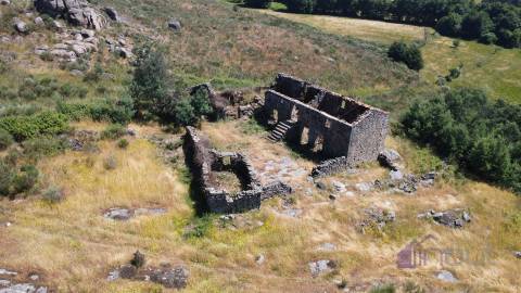 Quinta do Sobreiro – 26 Hectares de História, Natureza e Potencial no Coração da Beira Interior