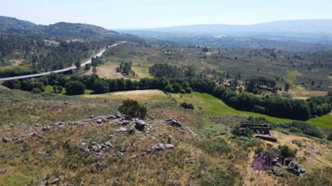 Quinta do Sobreiro – 26 Hectares de História, Natureza e Potencial no Coração da Beira Interior