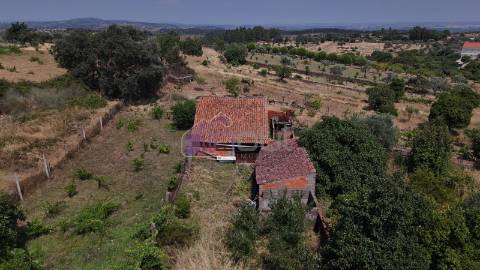 Moradia T3 em Escalos de Baixo / Mata – Castelo Branco | Excelente Oportunidade no Interior, Pronta