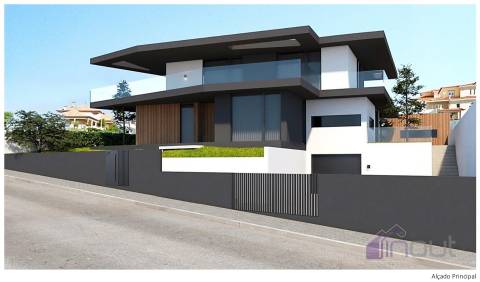 Moradia Isolada T4 Venda em Guarda,Guarda