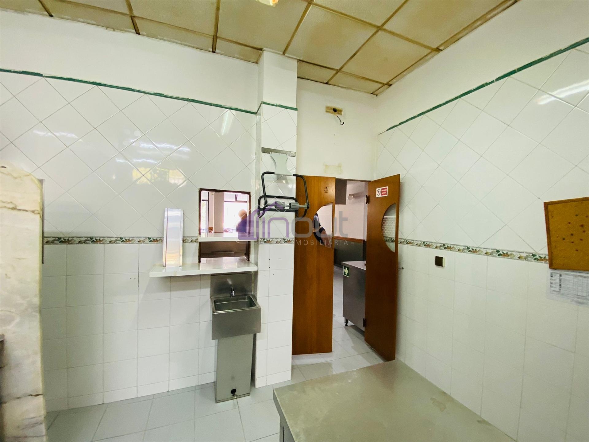 Restaurante para Arrendamento em Castelo Branco – Excelente Oportunidade de Negócio