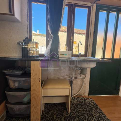 Chalé T2 com Terreno Urbano de 256m² – Refúgio de Tranquilidade Perto de Sarzedas