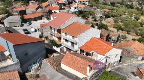 Moradia em Banda T4 Venda em Pinhel,Pinhel