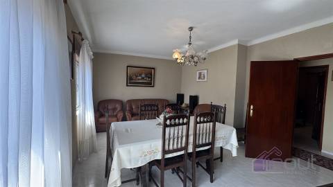 Moradia em Banda T4 Venda em Pinhel,Pinhel