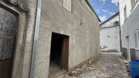 Moradia T2 Venda em Alverca da Beira/Bouça Cova,Pinhel