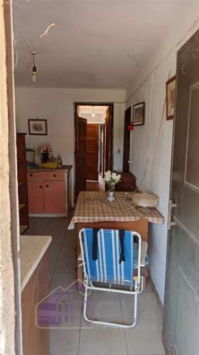 🏡 Moradia para Remodelar em Vale Ferradas – Excelente Oportunidade