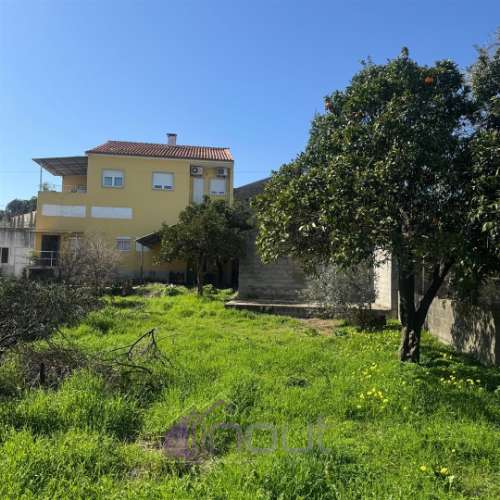 Moradia T4 na Soalheira – Versatilidade, Espaço e Potencial num Só Investimento