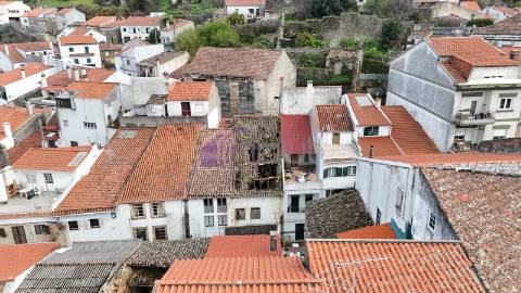 Ruína com Grande Potencial em Penamacor – Oportunidade Única para Criar a Casa dos Seus Sonhos