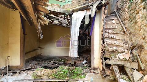 Ruína com Grande Potencial em Penamacor – Oportunidade Única para Criar a Casa dos Seus Sonhos