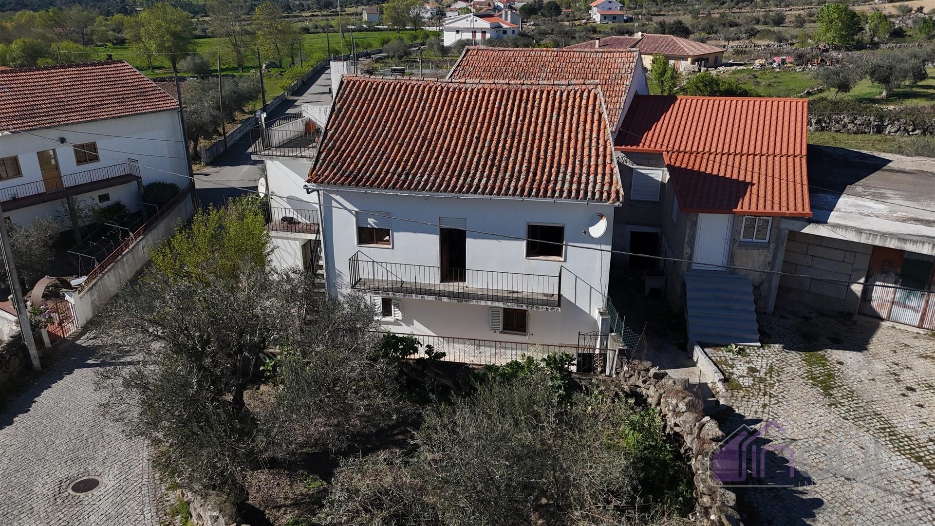 Moradia T4 Venda em Vascoveiro,Pinhel