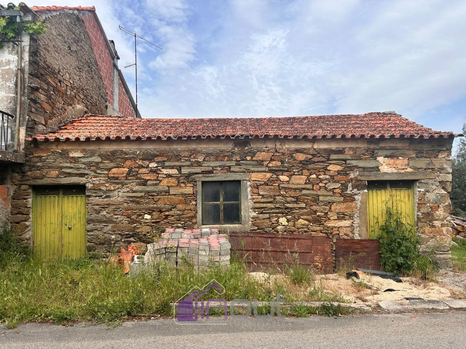 Moradia T1 Venda em Sarzedas,Castelo Branco