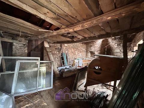 Moradia T1 Venda em Sarzedas,Castelo Branco