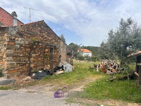 Moradia T1 Venda em Sarzedas,Castelo Branco