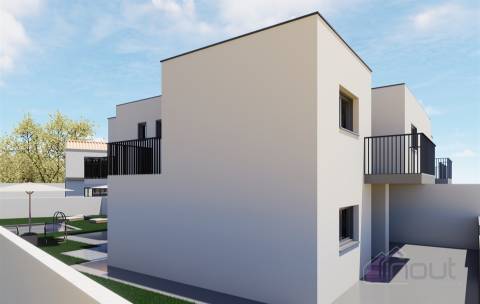 Moradia T3 Venda em Covilhã e Canhoso,Covilhã