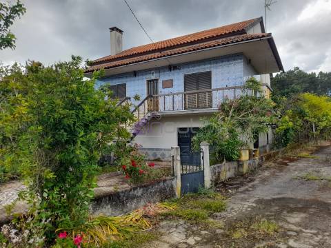 Moradia T4 Venda em Almaceda,Castelo Branco
