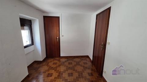 Moradia em Banda T1 Arrendamento em Pinhel,Pinhel