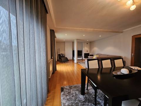 Apartamento T3 Venda em São Mamede de Infesta e Senhora da Hora,Matosinhos