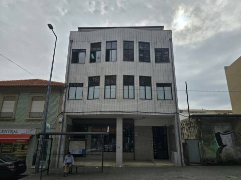Prédio  Venda em Custóias, Leça do Balio e Guifões,Matosinhos