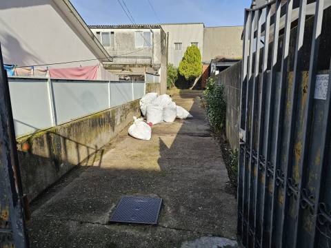 Moradia para Restaurar T3 Venda em Custóias, Leça do Balio e Guifões,Matosinhos