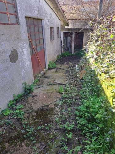 Armazém  Venda em São João da Madeira,São João da Madeira