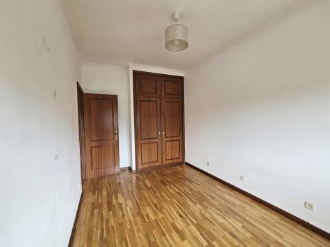 Apartamento T1 Arrendamento em Paranhos,Porto