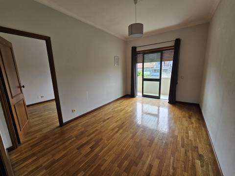 Apartamento T1 Arrendamento em Paranhos,Porto
