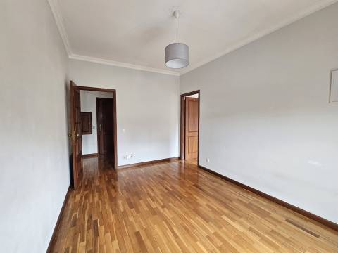 Apartamento T1 Arrendamento em Paranhos,Porto