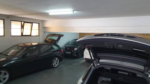 Armazém  Venda em Ramalde,Porto