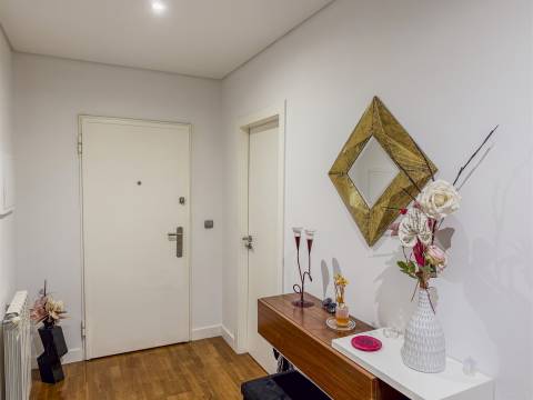 Apartamento T3 Venda em São Mamede de Infesta e Senhora da Hora,Matosinhos