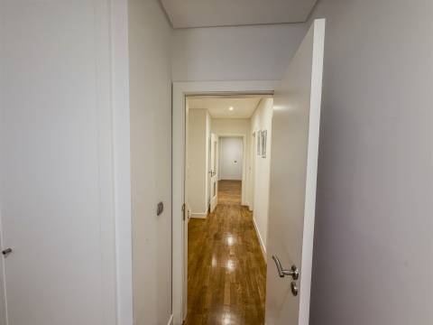 Apartamento T3 Venda em São Mamede de Infesta e Senhora da Hora,Matosinhos