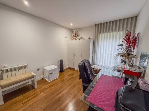 Apartamento T3 Venda em São Mamede de Infesta e Senhora da Hora,Matosinhos