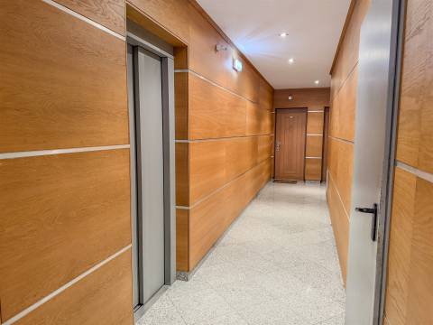 Apartamento T3 Venda em São Mamede de Infesta e Senhora da Hora,Matosinhos