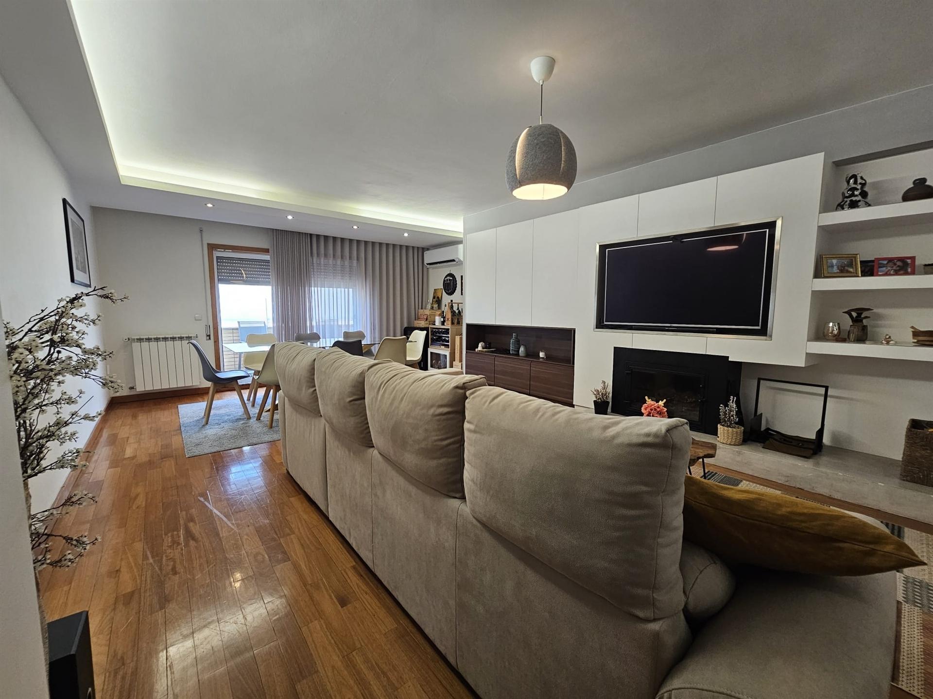 Apartamento T4 Venda em Custóias, Leça do Balio e Guifões,Matosinhos