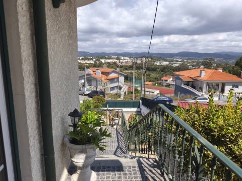 Moradia T4 Venda em Oliveira de Azeméis, Santiago de Riba-Ul, Ul, Macinhata da Seixa e Madail,Oliveira de Azeméis