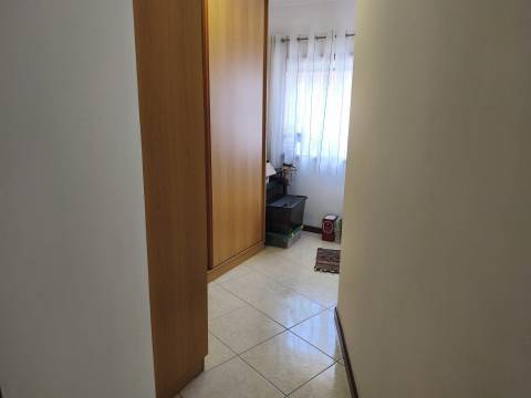 Moradia T4 Venda em Oliveira de Azeméis, Santiago de Riba-Ul, Ul, Macinhata da Seixa e Madail,Oliveira de Azeméis