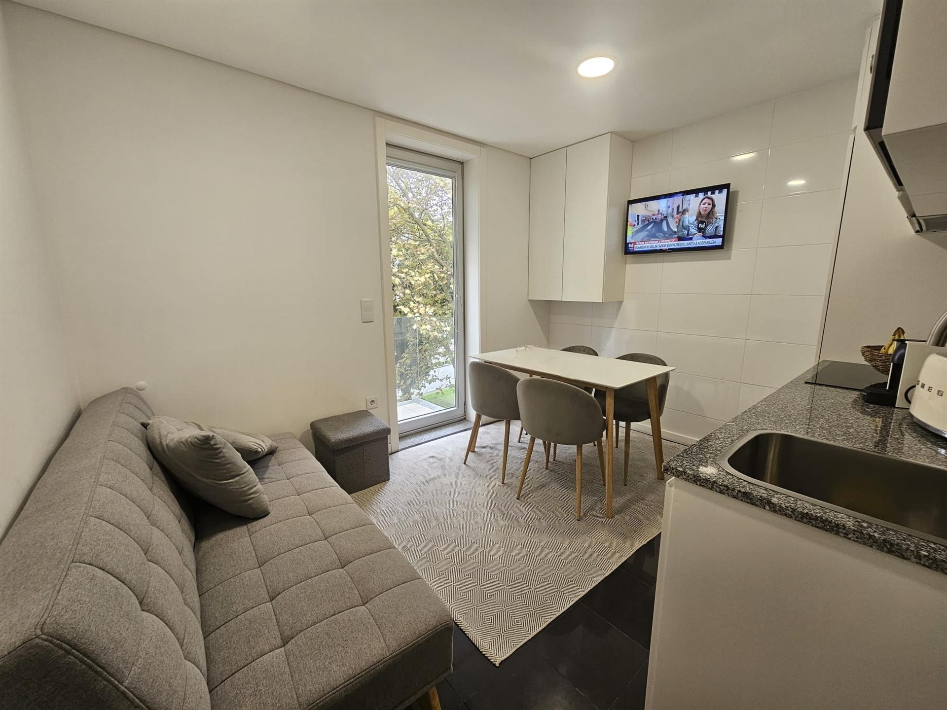 Apartamento T0 Venda em Matosinhos e Leça da Palmeira,Matosinhos