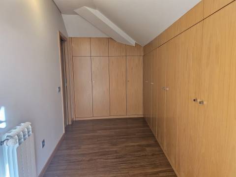 Apartamento T3 Venda em São Mamede de Infesta e Senhora da Hora,Matosinhos
