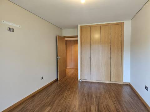 Apartamento T3 Venda em São Mamede de Infesta e Senhora da Hora,Matosinhos