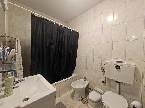 Apartamento T1 Venda em Ramalde,Porto