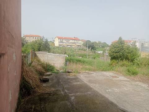 Moradia para Restaurar T6 Venda em Custóias, Leça do Balio e Guifões,Matosinhos