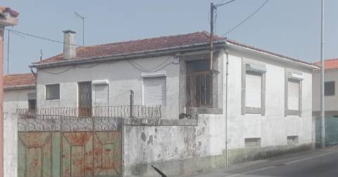 Moradia para Restaurar T6 Venda em Custóias, Leça do Balio e Guifões,Matosinhos