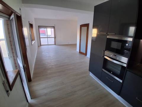 Apartamento T2 Venda em Baguim do Monte (Rio Tinto),Gondomar