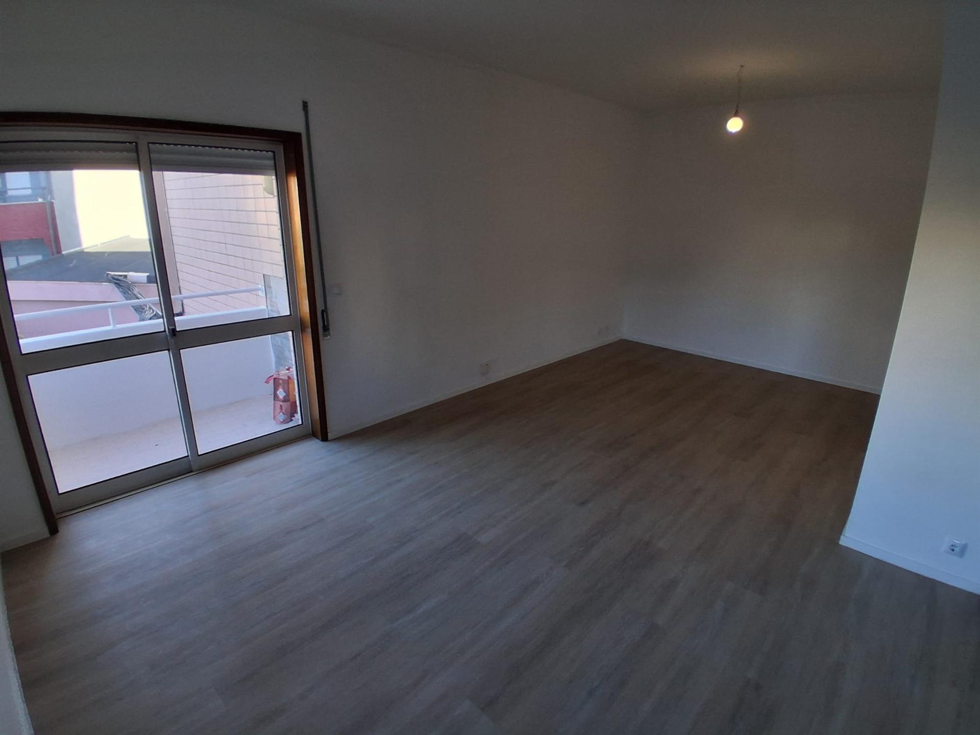 Apartamento T2 Venda em Baguim do Monte (Rio Tinto),Gondomar