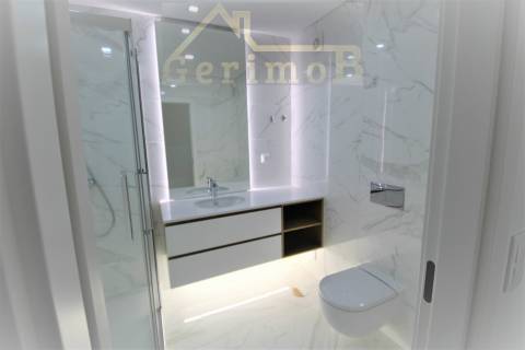 T3 novo com parqueamento a 30 kms de Lisboa