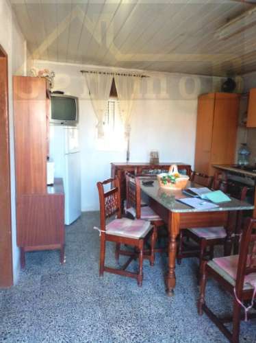 Moradia inserida em terreno misto em Lagameças, concelho de Palmela