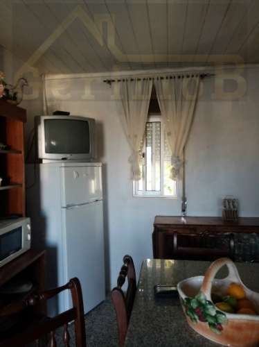 Moradia inserida em terreno misto em Lagameças, concelho de Palmela