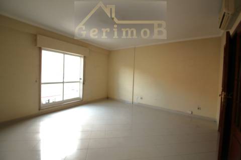 T3 santa marta do Pinhal ;1° andar com elevador